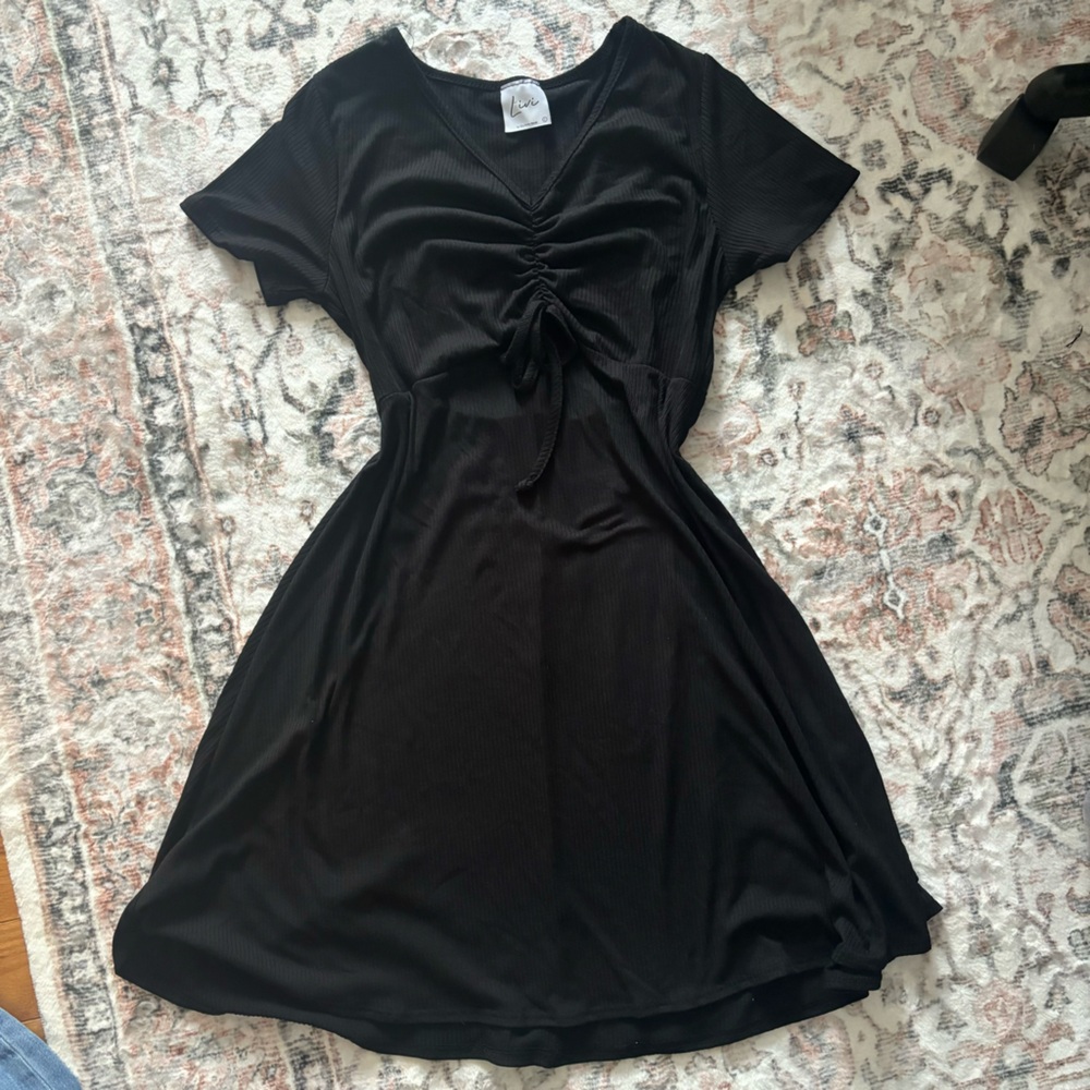 Livi dress Size L